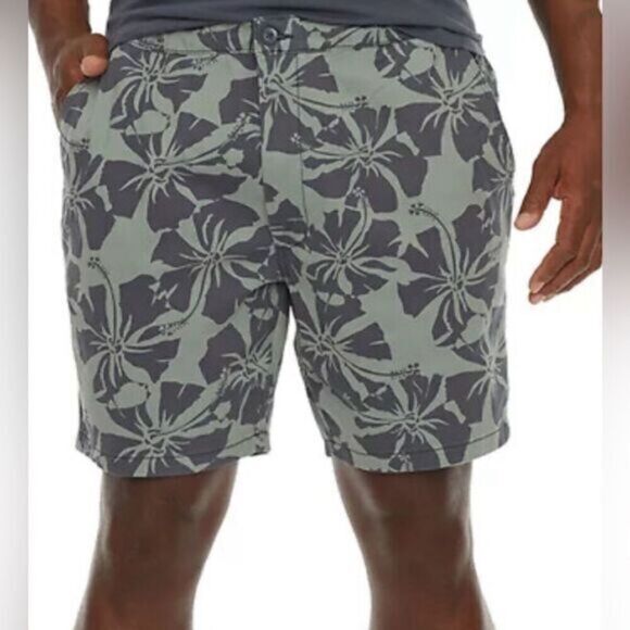 NWT Mutual Weave Big & Tall Chino Board 8” Short Green Hibiscus Print - Size 54 - Picture 1 of 9